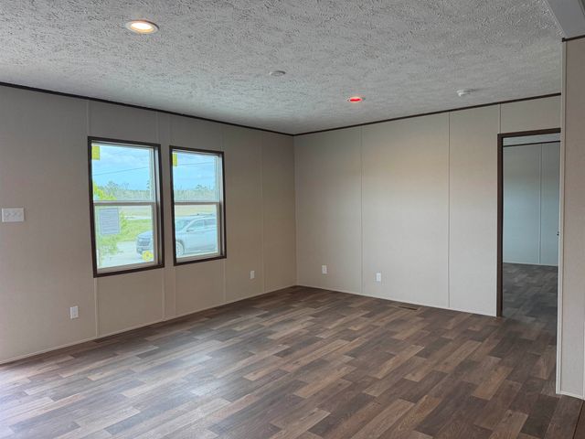 1340 W G Rd., Conway, SC 29526