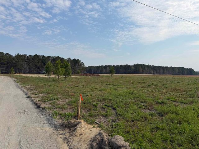 1340 W G Rd., Conway, SC 29526