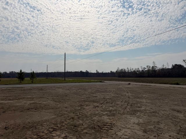 1340 W G Rd., Conway, SC 29526