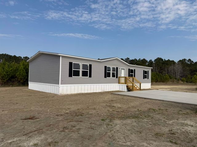 1340 W G Rd., Conway, SC 29526