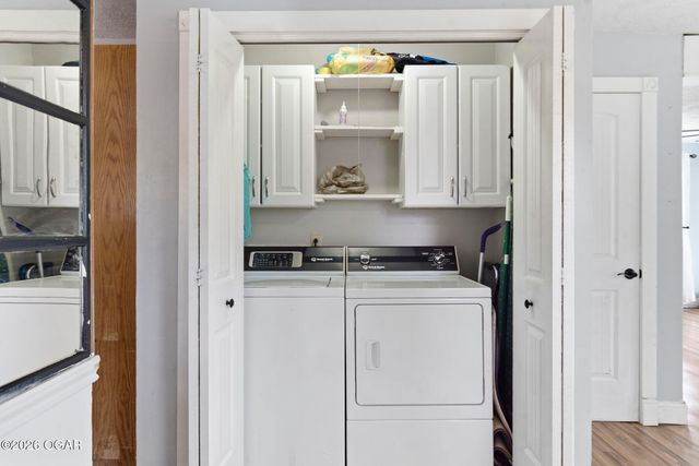 99 Valley View Court, Pineville, MO 64856