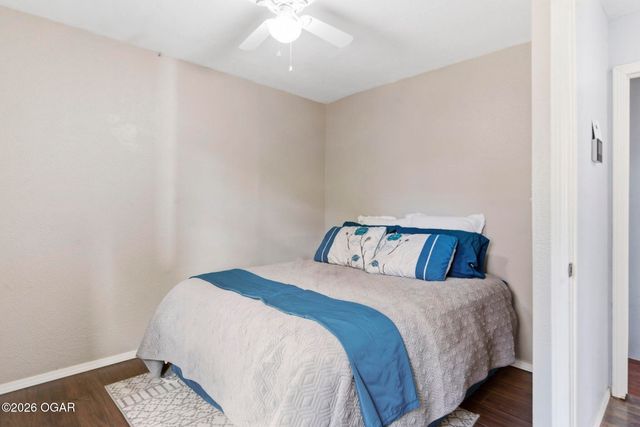 99 Valley View Court, Pineville, MO 64856