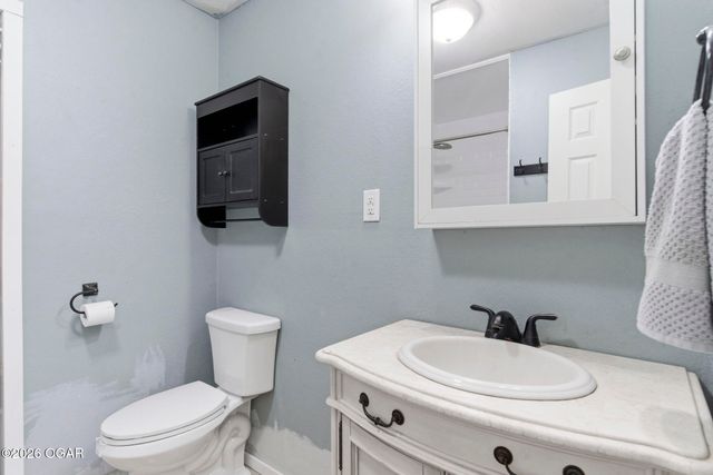 99 Valley View Court, Pineville, MO 64856