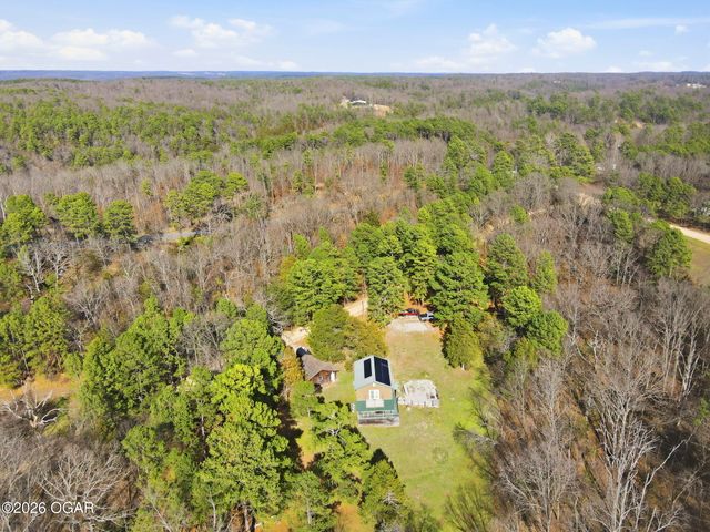 99 Valley View Court, Pineville, MO 64856