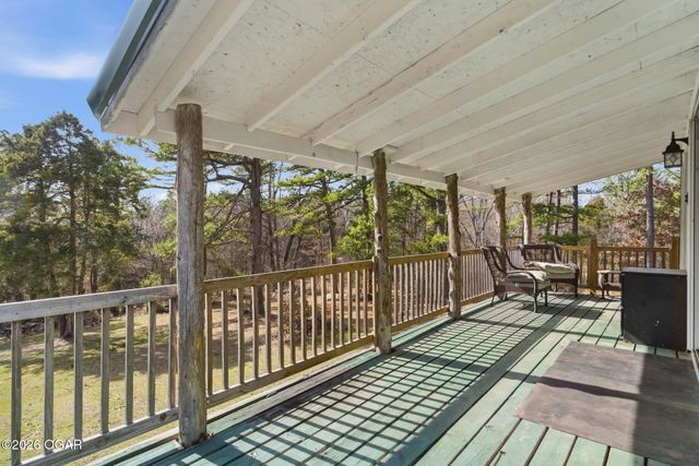 99 Valley View Court, Pineville, MO 64856