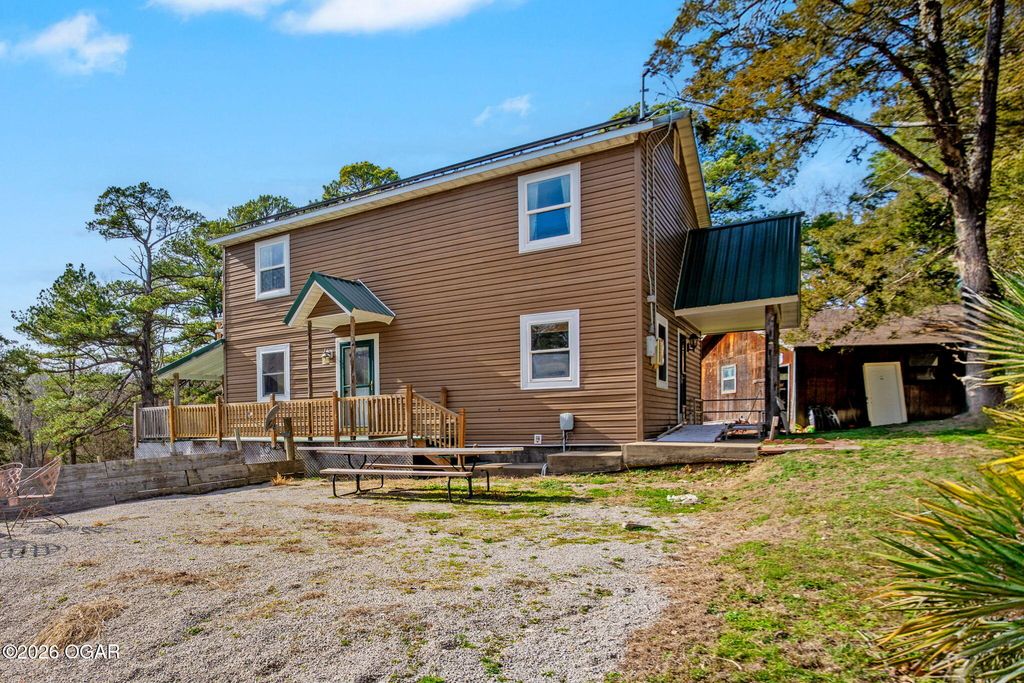 99 Valley View Court, Pineville, MO 64856