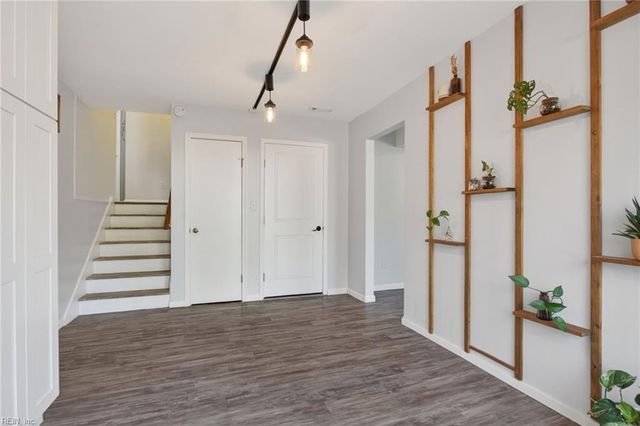 125 Millside WAY, Yorktown, VA 23692