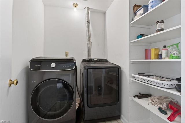 125 Millside WAY, Yorktown, VA 23692