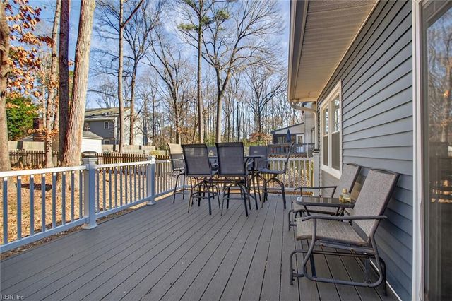 125 Millside WAY, Yorktown, VA 23692