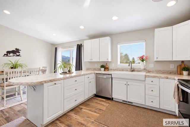 1863 Scottsdale Drive, Pocatello, ID 83202
