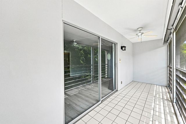 2404 ANTIGUA Circle G4, Coconut Creek, FL 33066