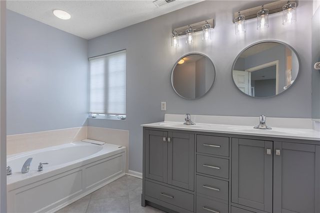 2359 Featherston Drive, Miami Twp, OH 45342