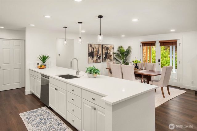 20 Cascade Key, Bellevue, WA 98006