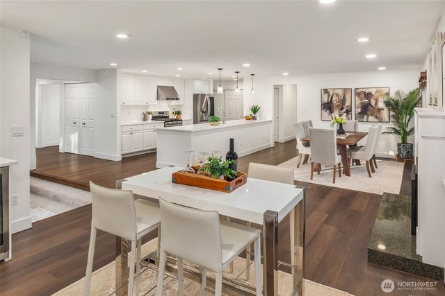 20 Cascade Key, Bellevue, WA 98006