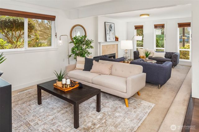 20 Cascade Key, Bellevue, WA 98006