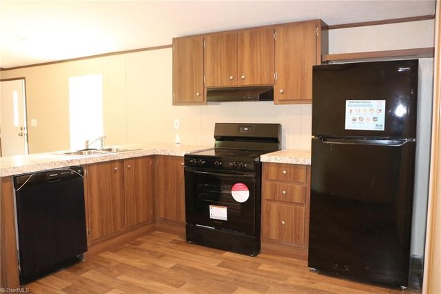 126 Sycamore Drive, Mount Airy, NC 27030