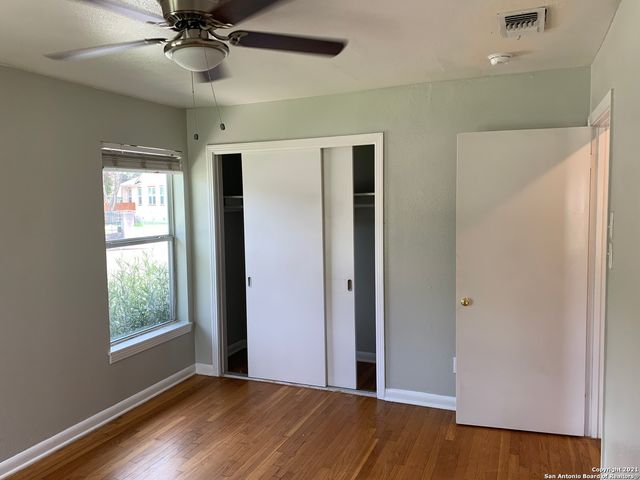 111 Laddie Pl Unit A, San Antonio, TX 78201