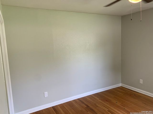 111 Laddie Pl Unit A, San Antonio, TX 78201