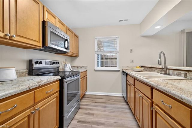 4509 Genoa CIR, Virginia Beach, VA 23462