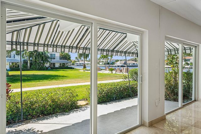 2000 S Ocean Boulevard Y1, Delray Beach, FL 33483