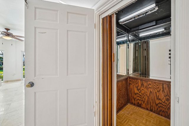 2000 S Ocean Boulevard Y1, Delray Beach, FL 33483