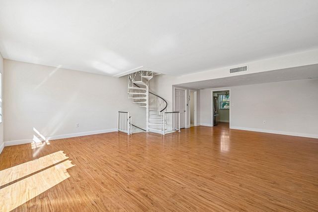 2000 S Ocean Boulevard Y1, Delray Beach, FL 33483