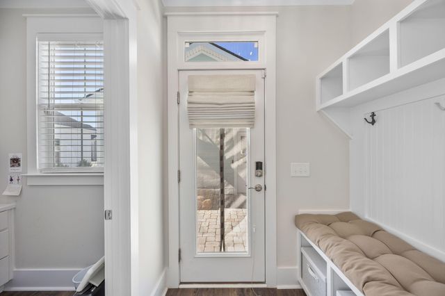 889 Carnes Crossing Boulevard, Summerville, SC 29486