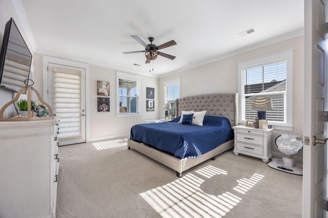 889 Carnes Crossing Boulevard, Summerville, SC 29486