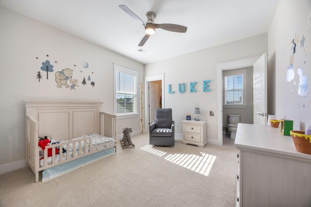 889 Carnes Crossing Boulevard, Summerville, SC 29486