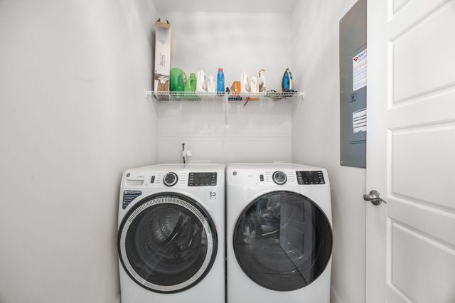 889 Carnes Crossing Boulevard, Summerville, SC 29486