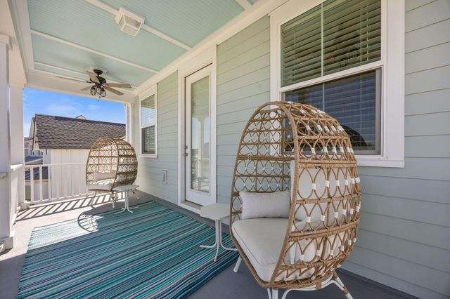 889 Carnes Crossing Boulevard, Summerville, SC 29486