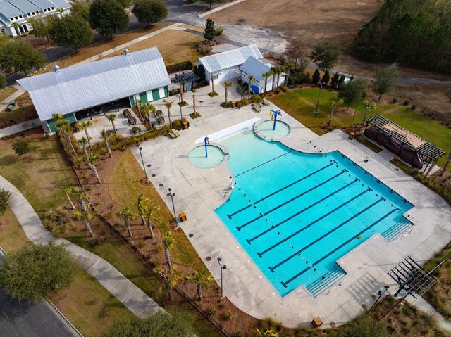 889 Carnes Crossing Boulevard, Summerville, SC 29486