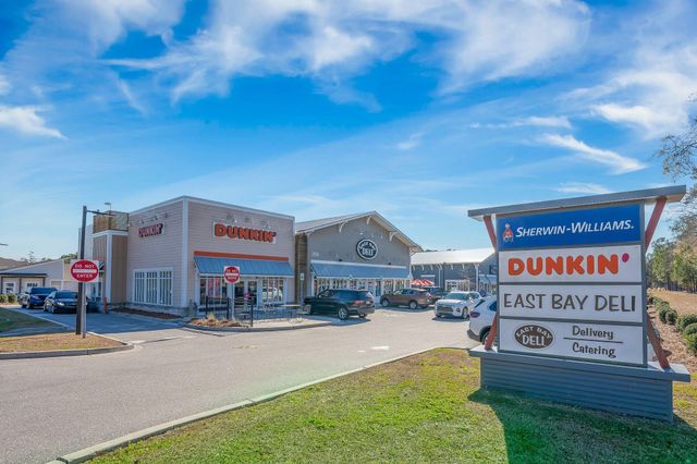 889 Carnes Crossing Boulevard, Summerville, SC 29486