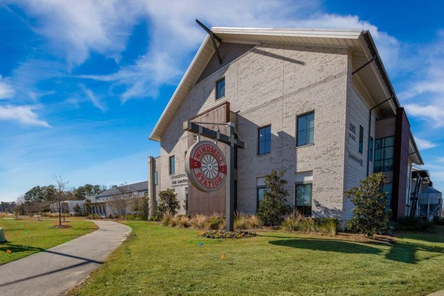 889 Carnes Crossing Boulevard, Summerville, SC 29486