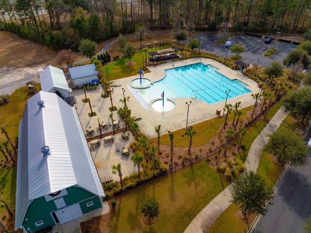 889 Carnes Crossing Boulevard, Summerville, SC 29486