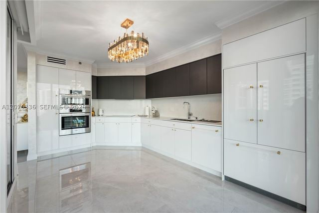 19111 Collins Ave 403, Sunny Isles Beach, FL 33160
