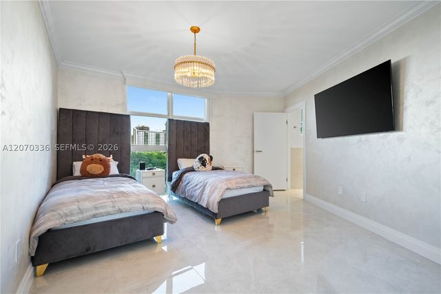 19111 Collins Ave 403, Sunny Isles Beach, FL 33160