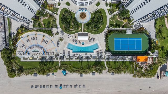 19111 Collins Ave 403, Sunny Isles Beach, FL 33160