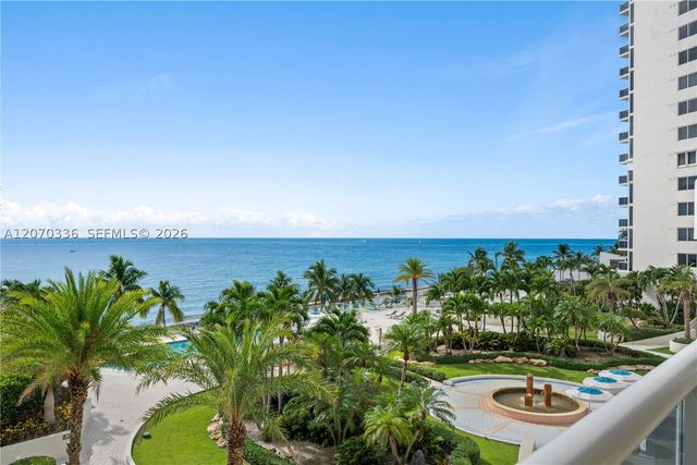 19111 Collins Ave 403, Sunny Isles Beach, FL 33160