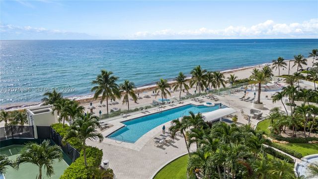 19111 Collins Ave 403, Sunny Isles Beach, FL 33160