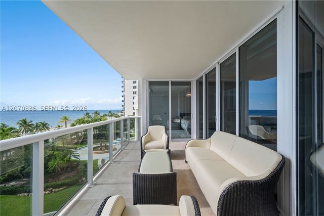 19111 Collins Ave 403, Sunny Isles Beach, FL 33160