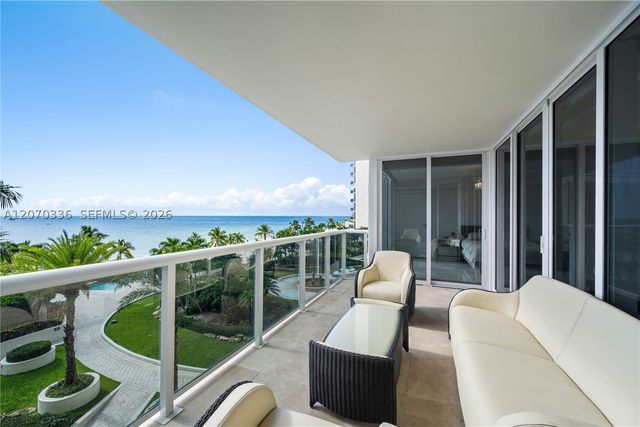 19111 Collins Ave 403, Sunny Isles Beach, FL 33160