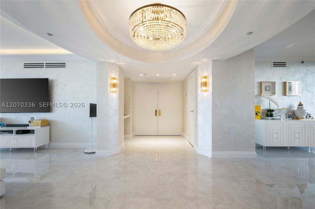19111 Collins Ave 403, Sunny Isles Beach, FL 33160