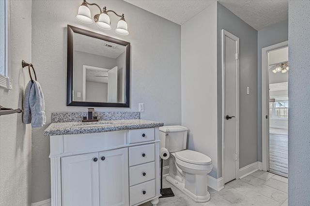 2803 Custer Drive, League City, TX 77573