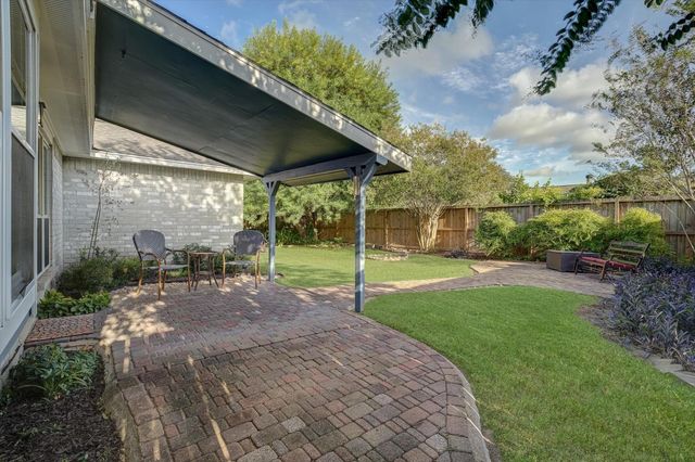2803 Custer Drive, League City, TX 77573