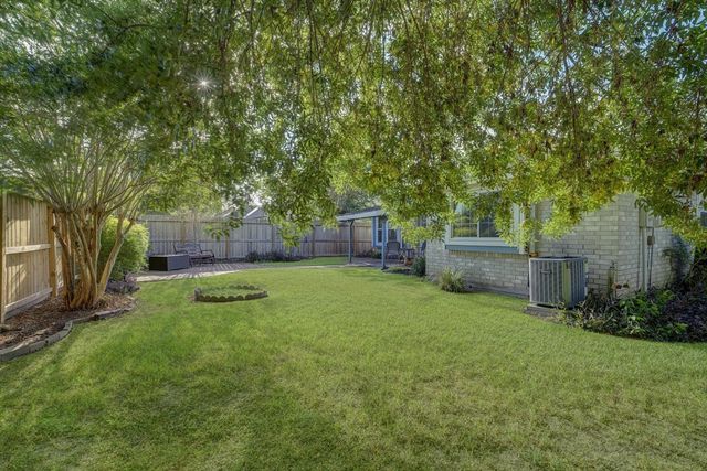2803 Custer Drive, League City, TX 77573