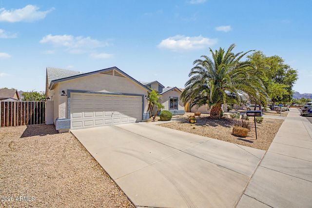 2894 W HIDALGO Street, Apache Junction, AZ 85120