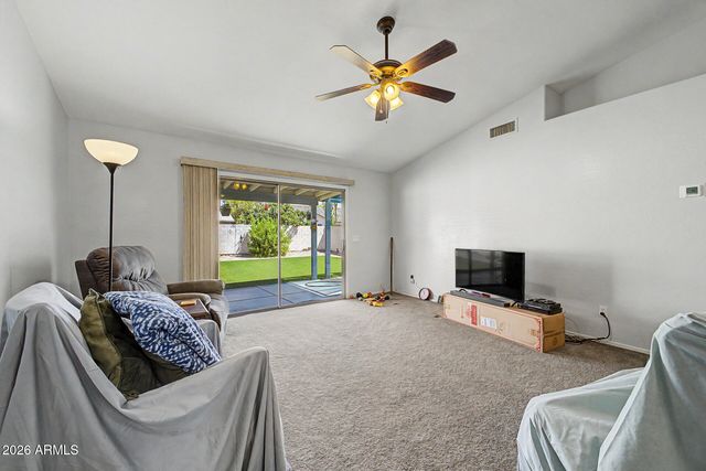 2894 W HIDALGO Street, Apache Junction, AZ 85120