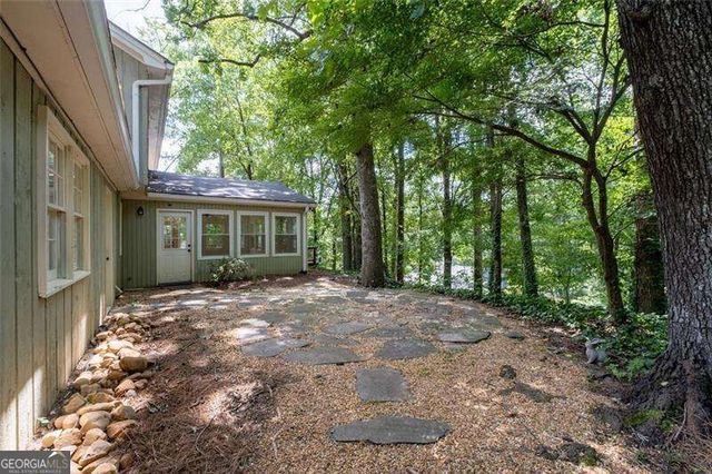7140 Duncourtney Drive, Sandy Springs, GA 30328