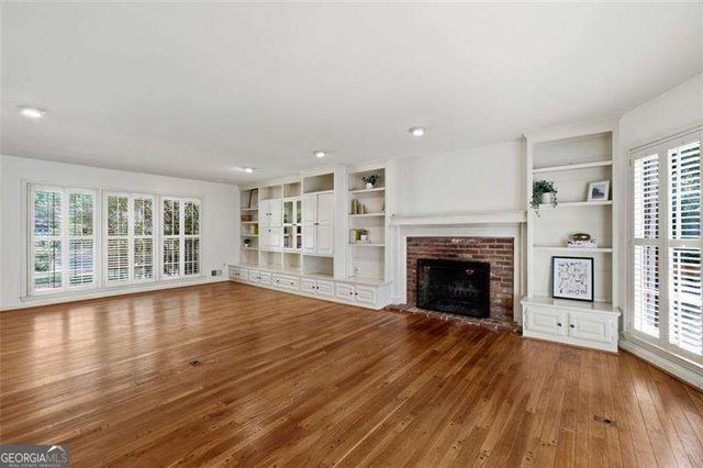 7140 Duncourtney Drive, Sandy Springs, GA 30328